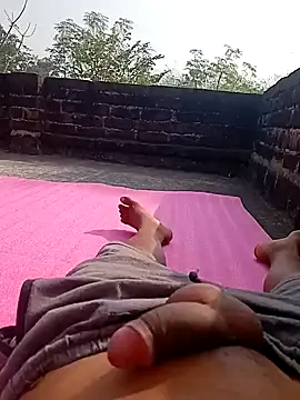 Snapshot of Tanker_95 chatting on 12-17-24, 04:45 Tanker 95 online show from 12-17-24, 04:45