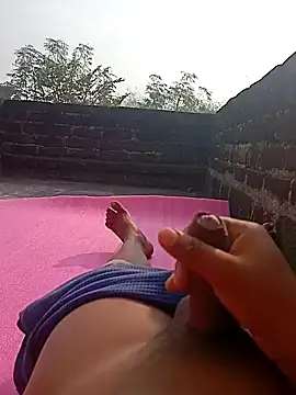 Snapshot of Tanker_95 chatting on 12-25-24, 03:40 Tanker 95 online show from 12-25-24, 03:40