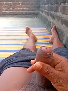 Snapshot of Tanker_95 chatting on 01-31-25, 08:54 Tanker 95 online show from 01-31-25, 08:54