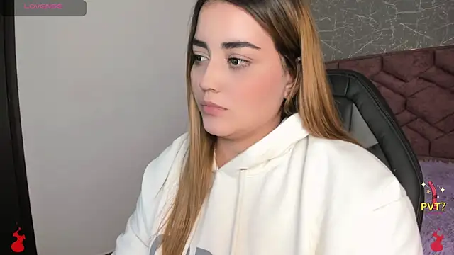 Snapshot of Lucia_star__ chatting on 01-14-25, 10:55 Lucia star online show from 01-14-25, 10:55