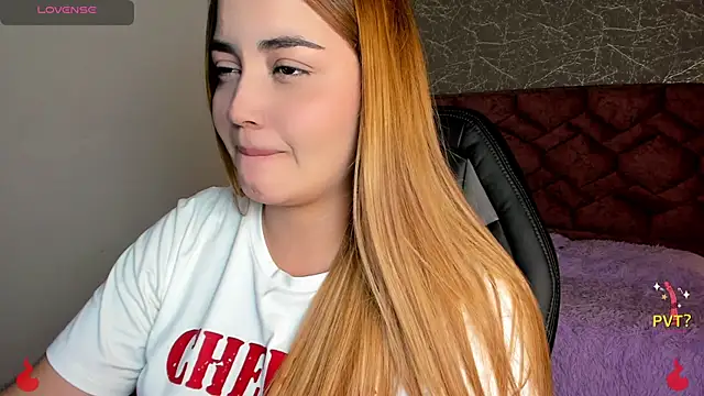 Snapshot of Lucia_star__ chatting on 01-25-25, 10:28 Lucia star online show from 01-25-25, 10:28