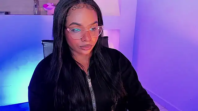 Snapshot of IvyBliss8 chatting on 01-28-25, 11:49 IvyBliss8 online show from 01-28-25, 11:49