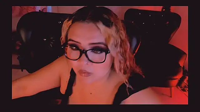 Agatha humidity online show from 03-11-25, 10:31