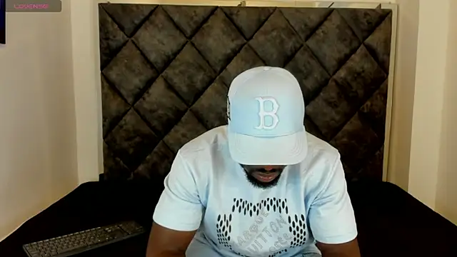 Latrellx7 online show from 10-15-25, 03:28