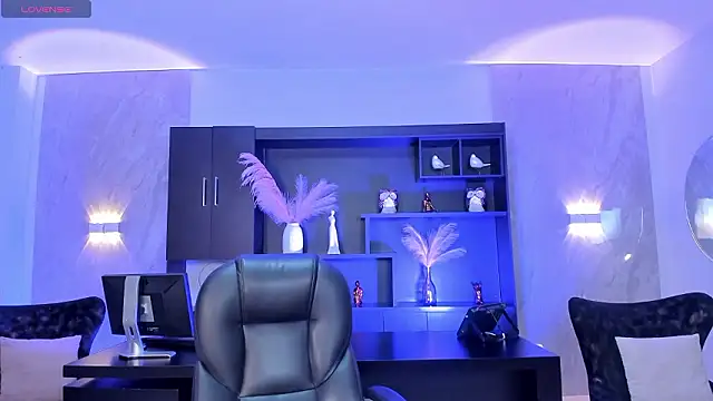 GiaFerrara online show from 01-16-26, 06:56