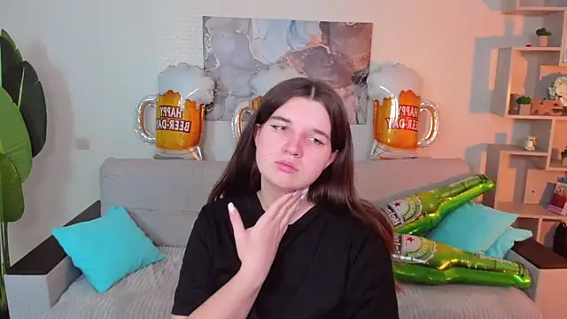 BonneyLove online show from 10-05-25, 09:34