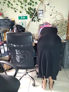 Snapshot of NAJWA-ARAB chatting on 03-18-25, 05:21 NAJWA-ARAB online show from 03-18-25, 05:21