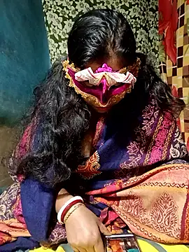 Snapshot of AparnaBoudi chatting on 01-08-26, 05:59 AparnaBoudi online show from 01-08-26, 05:59