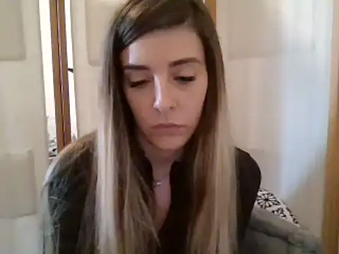 MissBella131 online show from 01-27-25, 03:39