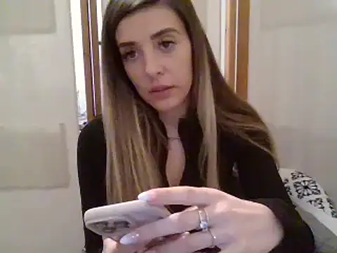 MissBella131 online show from 01-27-25, 06:41