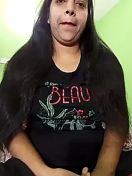 Snapshot of Taniya07 chatting on 01-26-25, 05:34 Taniya07 online show from 01-26-25, 05:34