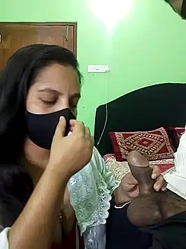 Snapshot of Taniya07 chatting on 01-31-25, 02:17 Taniya07 online show from 01-31-25, 02:17