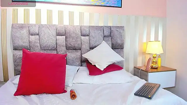 nova lane online show from 02-21-25, 10:37