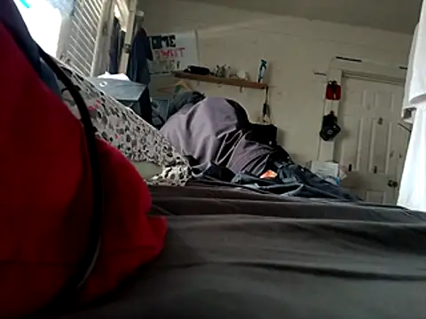 DevinToore online show from 10-26-25, 06:25