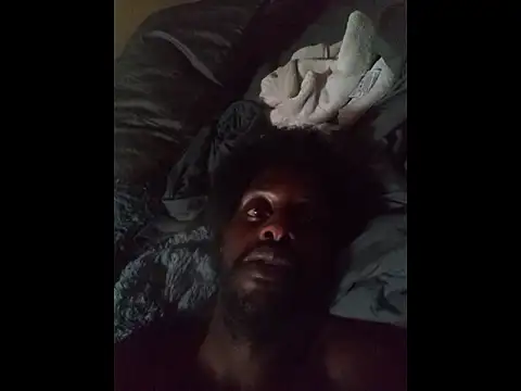 Snapshot of DevinToore chatting on 03-21-26, 05:56 DevinToore online show from 03-21-26, 05:56