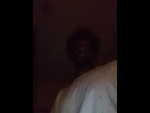 Snapshot of DevinToore chatting on 03-31-26, 06:25 DevinToore online show from 03-31-26, 06:25