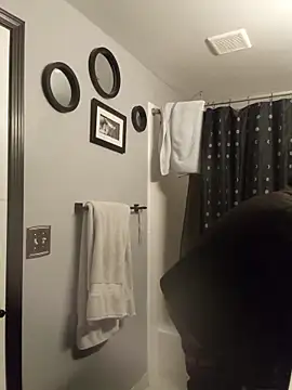 Snapshot of DevinToore chatting on 04-08-26, 06:13 DevinToore online show from 04-08-26, 06:13