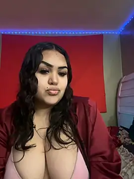 Snapshot of iTrapXXXBACKUP chatting on 01-09-25, 07:40 iTrapXXXBACKUP online show from 01-09-25, 07:40