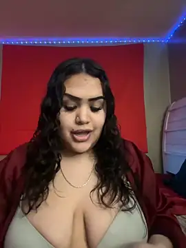 Snapshot of iTrapXXXBACKUP chatting on 01-11-25, 12:22 iTrapXXXBACKUP online show from 01-11-25, 12:22