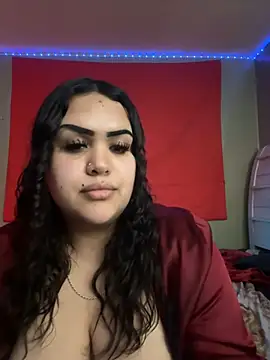 Snapshot of iTrapXXXBACKUP chatting on 01-12-25, 04:00 iTrapXXXBACKUP online show from 01-12-25, 04:00