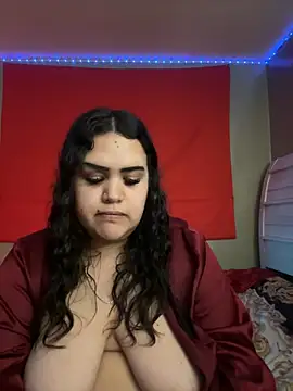 Snapshot of iTrapXXXBACKUP chatting on 01-12-25, 10:54 iTrapXXXBACKUP online show from 01-12-25, 10:54