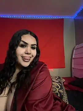 Snapshot of iTrapXXXBACKUP chatting on 01-18-25, 06:13 iTrapXXXBACKUP online show from 01-18-25, 06:13