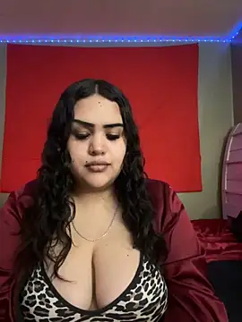 Snapshot of iTrapXXXBACKUP chatting on 01-19-25, 04:22 iTrapXXXBACKUP online show from 01-19-25, 04:22