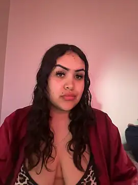 Snapshot of iTrapXXXBACKUP chatting on 02-19-25, 09:25 iTrapXXXBACKUP online show from 02-19-25, 09:25