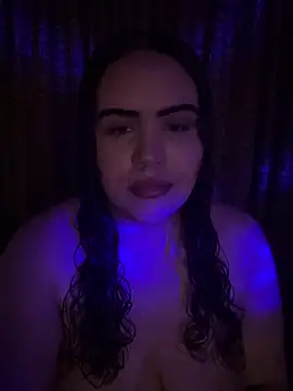 Snapshot of iTrapXXXBACKUP chatting on 12-22-25, 01:57 iTrapXXXBACKUP online show from 12-22-25, 01:57