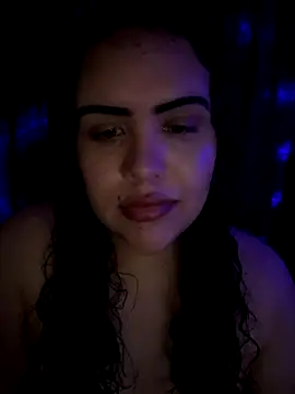 Snapshot of iTrapXXXBACKUP chatting on 12-22-25, 10:07 iTrapXXXBACKUP online show from 12-22-25, 10:07