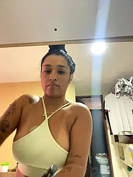 KatalinnaBrown online show from 12-05-25, 04:03