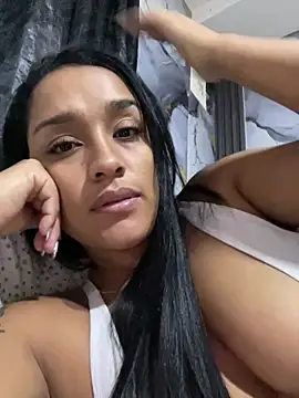 KatalinnaBrown online show from 02-05-26, 11:04