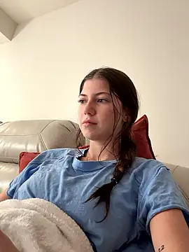 emilycoco online show from 01-11-26, 11:32