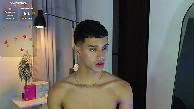 Snapshot of Busterspinter chatting on 12-19-25, 02:40 Busterspinter online show from 12-19-25, 02:40