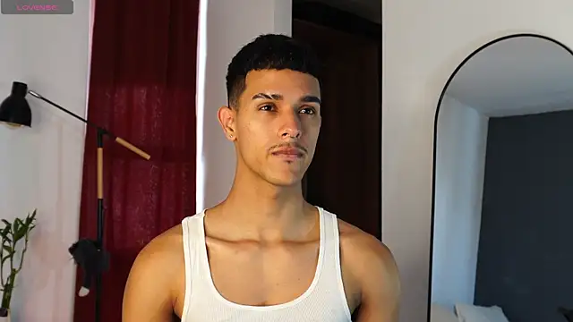 Snapshot of Busterspinter chatting on 02-15-26, 05:20 Busterspinter online show from 02-15-26, 05:20