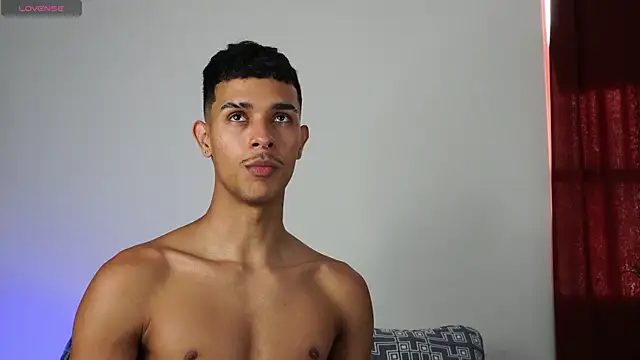 Snapshot of Busterspinter chatting on 02-25-26, 07:23 Busterspinter online show from 02-25-26, 07:23