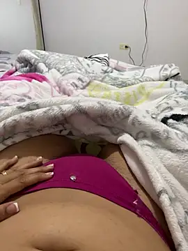 ANYLU19 online show from 10-25-25, 03:14