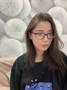 Milka23 online show from 03-22-25, 08:29