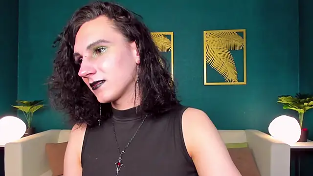 Snapshot of FillDammon chatting on 01-21-25, 01:00 FillDammon online show from 01-21-25, 01:00