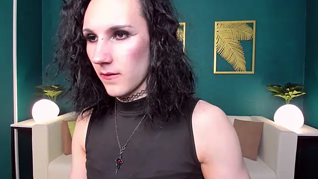 Snapshot of FillDammon chatting on 01-31-25, 04:17 FillDammon online show from 01-31-25, 04:17