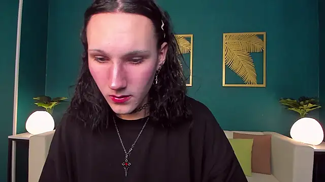 Snapshot of FillDammon chatting on 02-05-25, 10:08 FillDammon online show from 02-05-25, 10:08