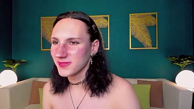 Snapshot of FillDammon chatting on 02-05-25, 01:11 FillDammon online show from 02-05-25, 01:11