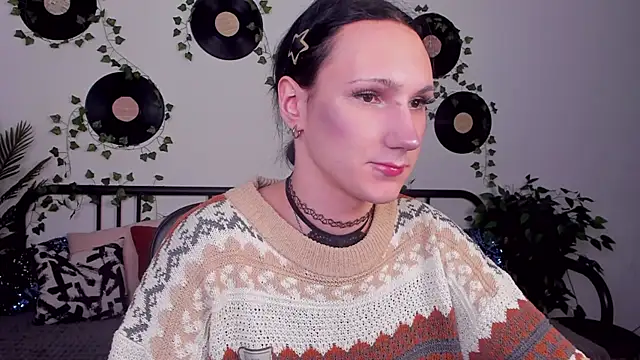 Snapshot of FillDammon chatting on 02-08-25, 10:07 FillDammon online show from 02-08-25, 10:07