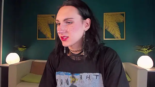 Snapshot of FillDammon chatting on 02-11-25, 10:04 FillDammon online show from 02-11-25, 10:04