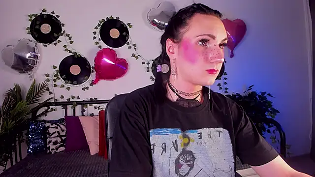 Snapshot of FillDammon chatting on 02-16-25, 02:00 FillDammon online show from 02-16-25, 02:00