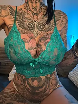 MeganWitch online show from 06-05-26, 08:58