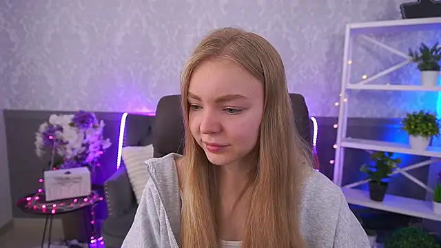 EmilySunshineS online show from 11-19-25, 08:03