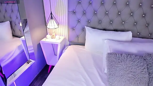 VioletthaRous online show from 02-18-26, 10:39