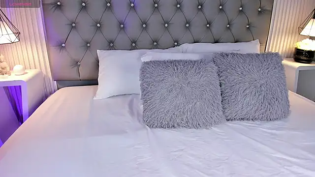 VioletthaRous online show from 03-05-26, 10:39