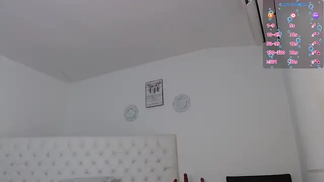 Snapshot of _candy_jade_ chatting on 10-30-25, 12:17 candy jade online show from 10-30-25, 12:17